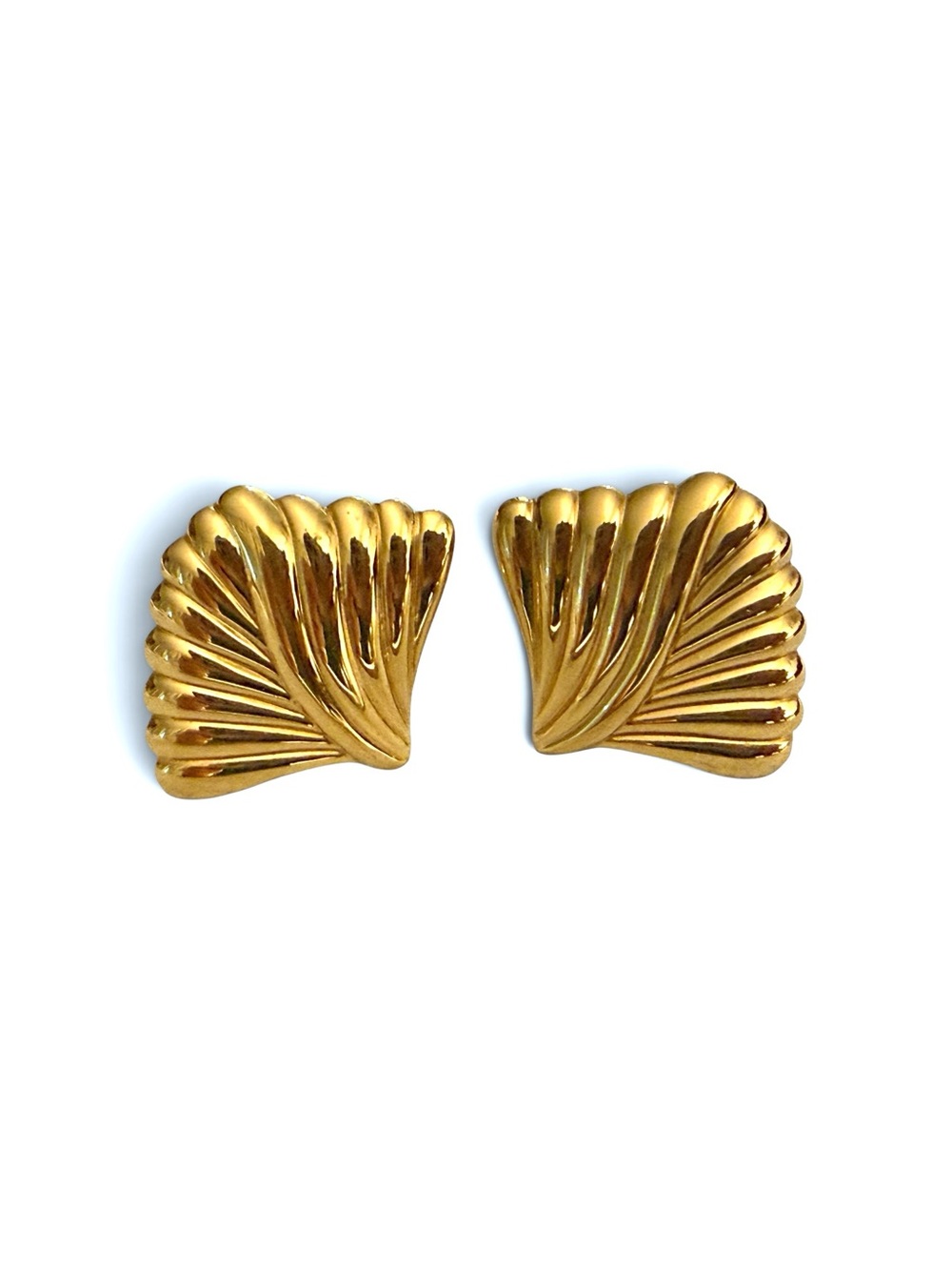Monet Fan shape 80's clip Earrings